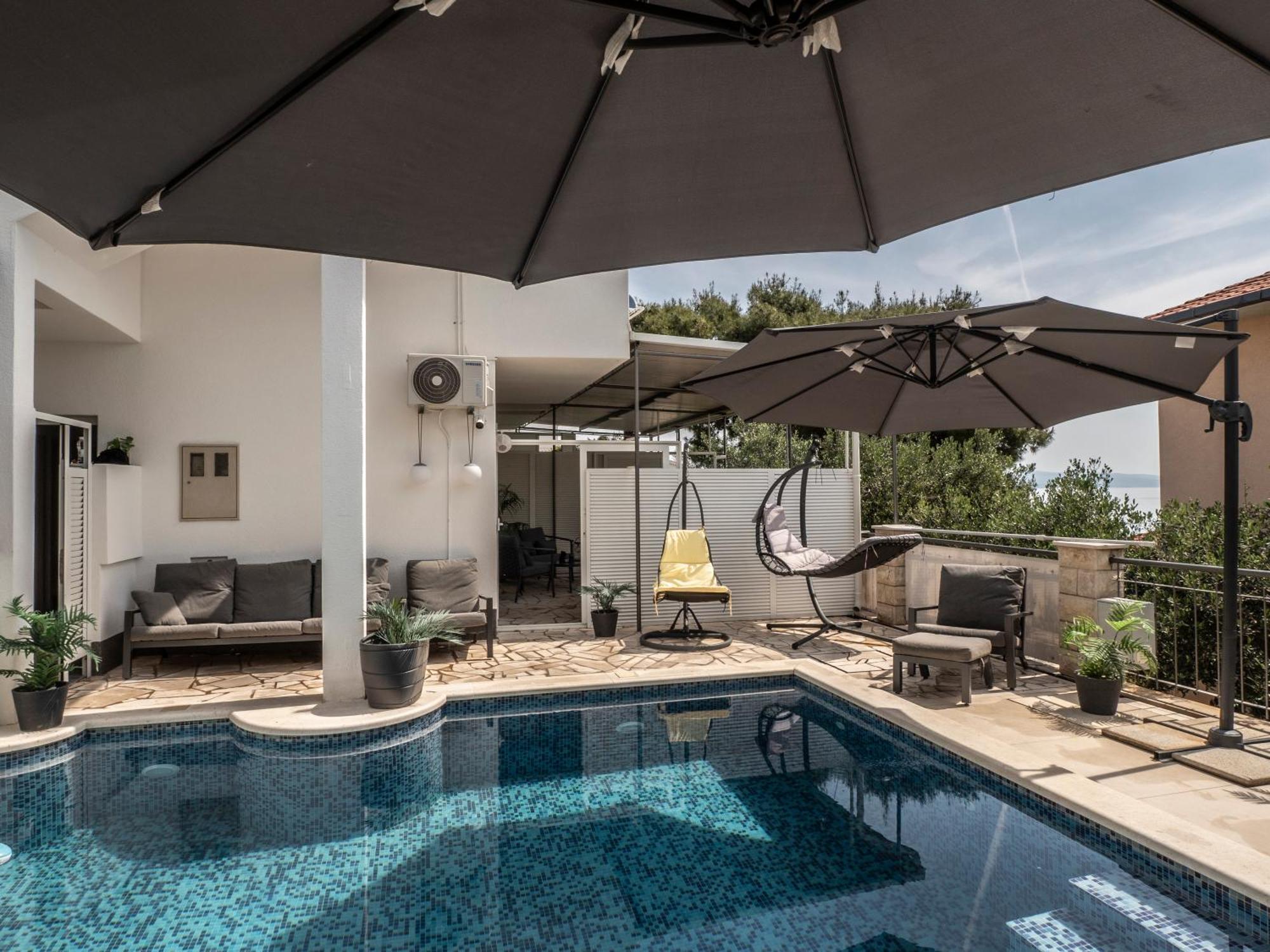 Villa Sirenis Trogir Exterior photo